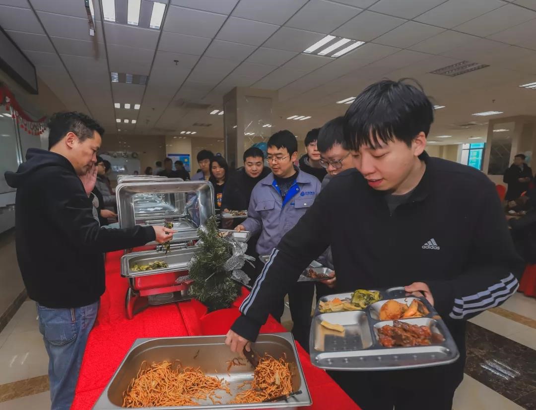 【圣诞礼 生日季】冠瑞(上海)医疗科技产业园圣诞生日趴(图6) 【圣诞礼 生日季】冠瑞(上海)医疗科技产业园圣诞生日趴(图6)