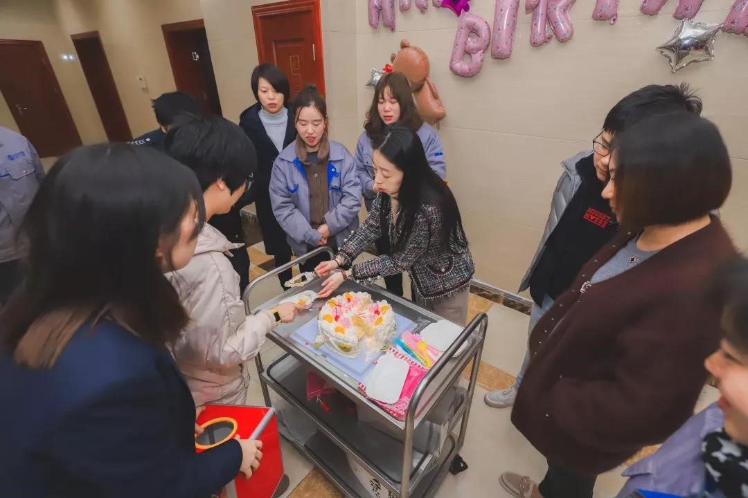 【圣诞礼 生日季】冠瑞(上海)医疗科技产业园圣诞生日趴(图16) 【圣诞礼 生日季】冠瑞(上海)医疗科技产业园圣诞生日趴(图16)
